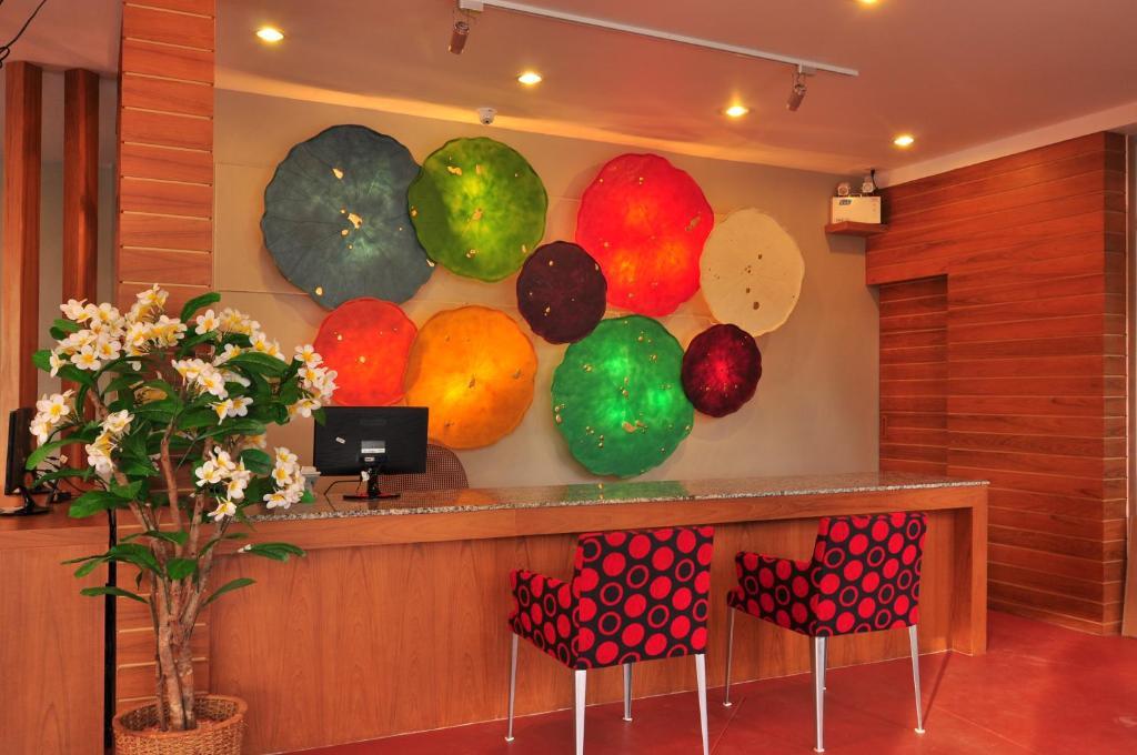 Phu Nana Boutique Hotel - Sha Plus Rawai Buitenkant foto
